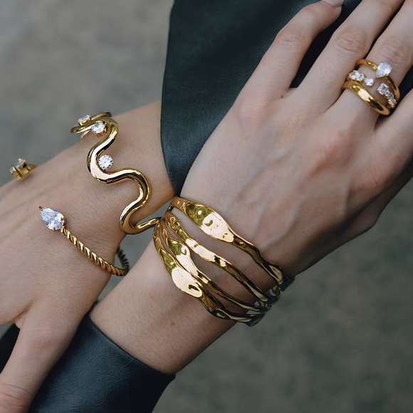 18K Gold Plated Modern Wave Open Cuff Bracelet | Waterproof & Hypoallergenic - Picture 4 of 7